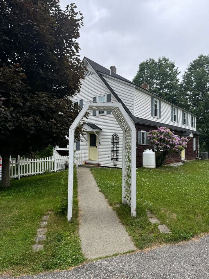 93 Lyme Rd - Photo 3 of 19