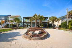 featured image of 2333 New River Inlet Rd