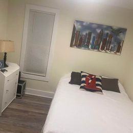 810 Market St Apt A - Photo 2 of 7