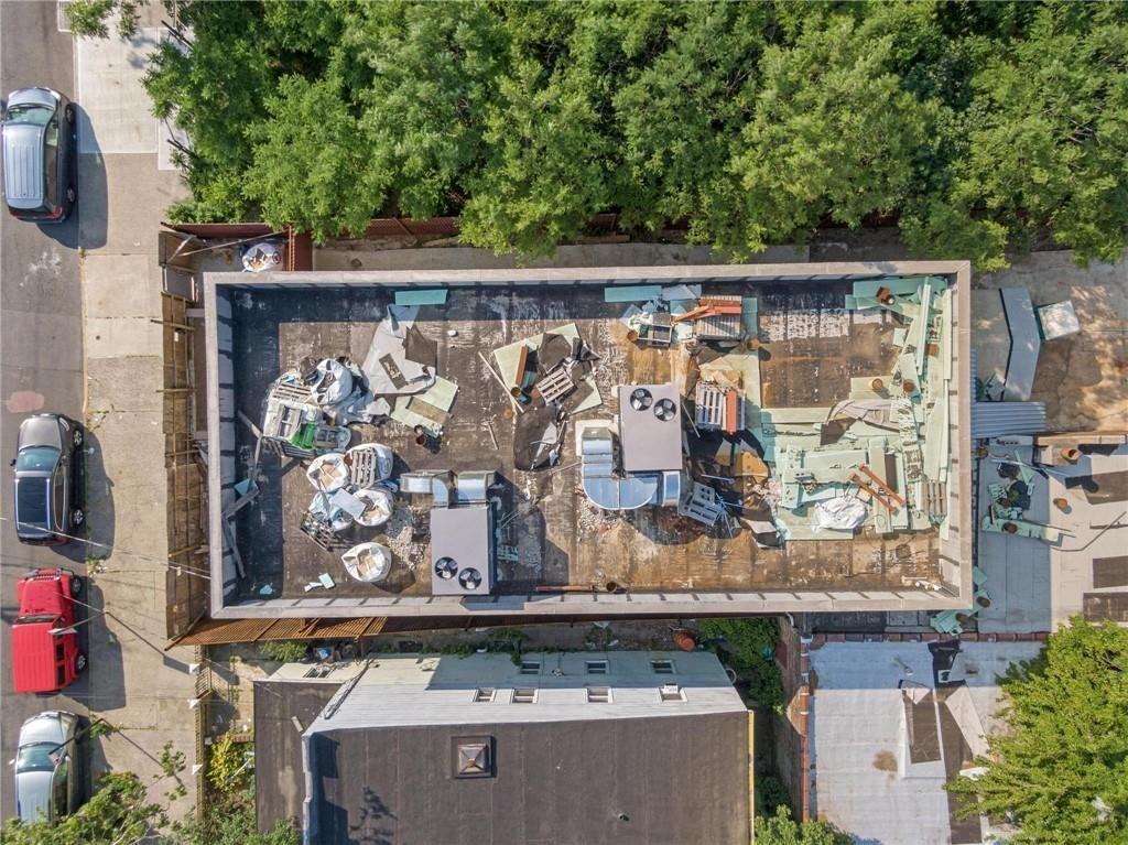 1309 Rockaway Pkwy - Photo 3 of 3