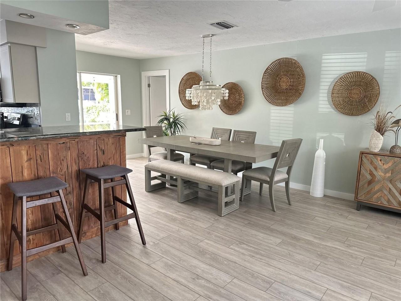 1723 Stanford Lane - Photo 5 of 50