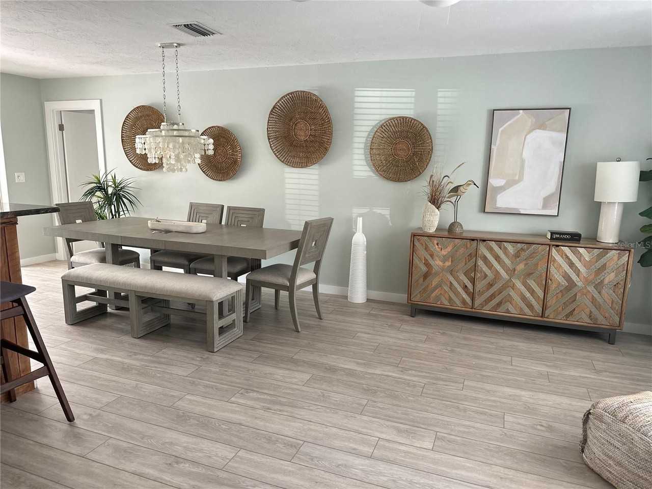 1723 Stanford Lane - Photo 7 of 50