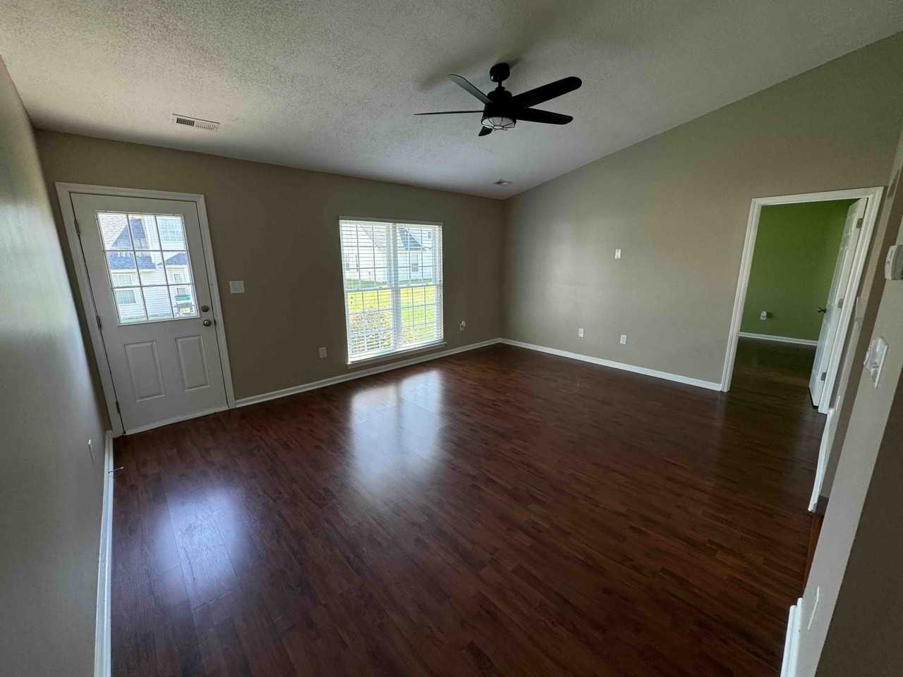 3618 Chepstow Ct #NA - Photo 4 of 10