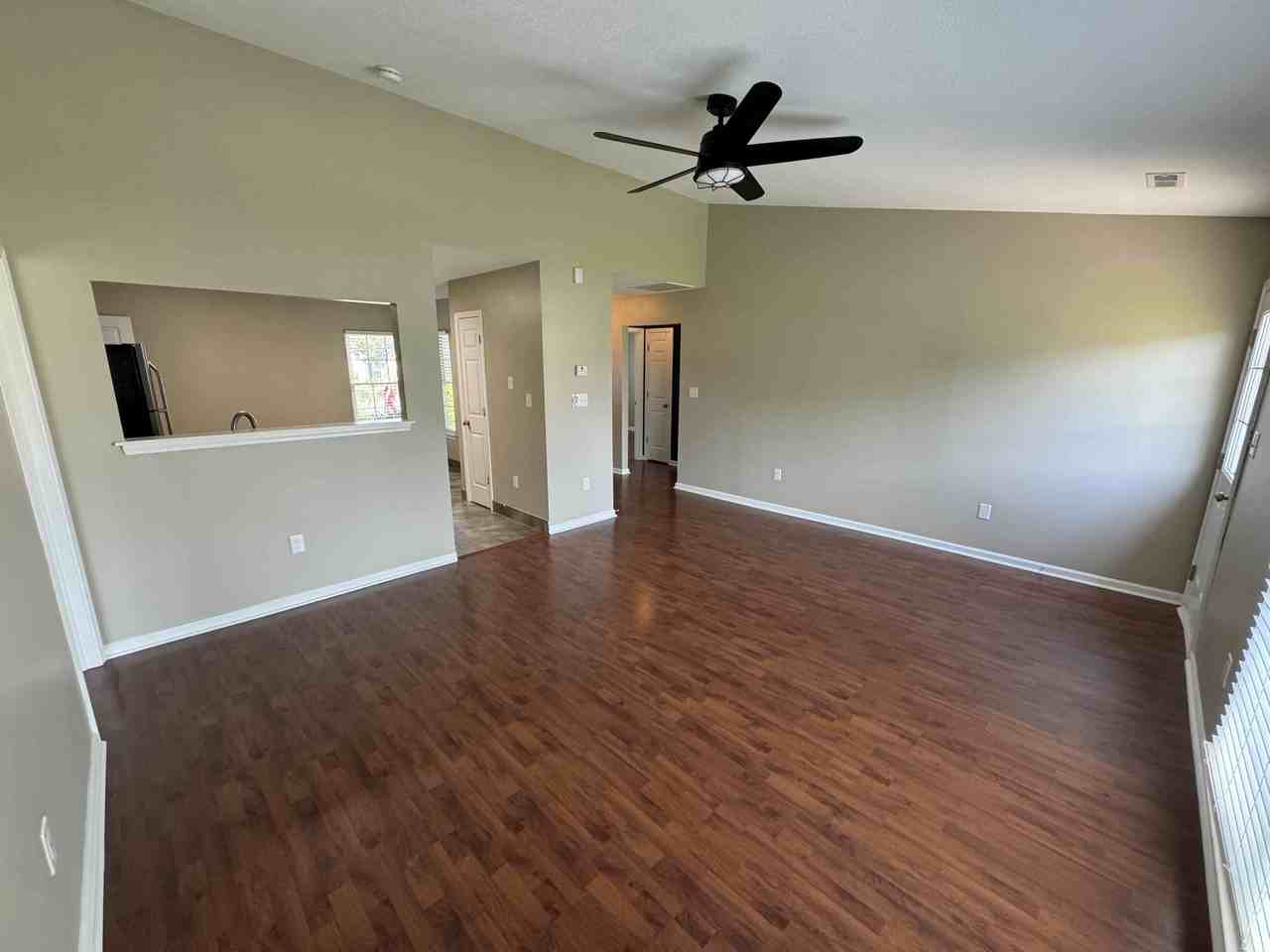 3618 Chepstow Ct #NA - Photo 5 of 10