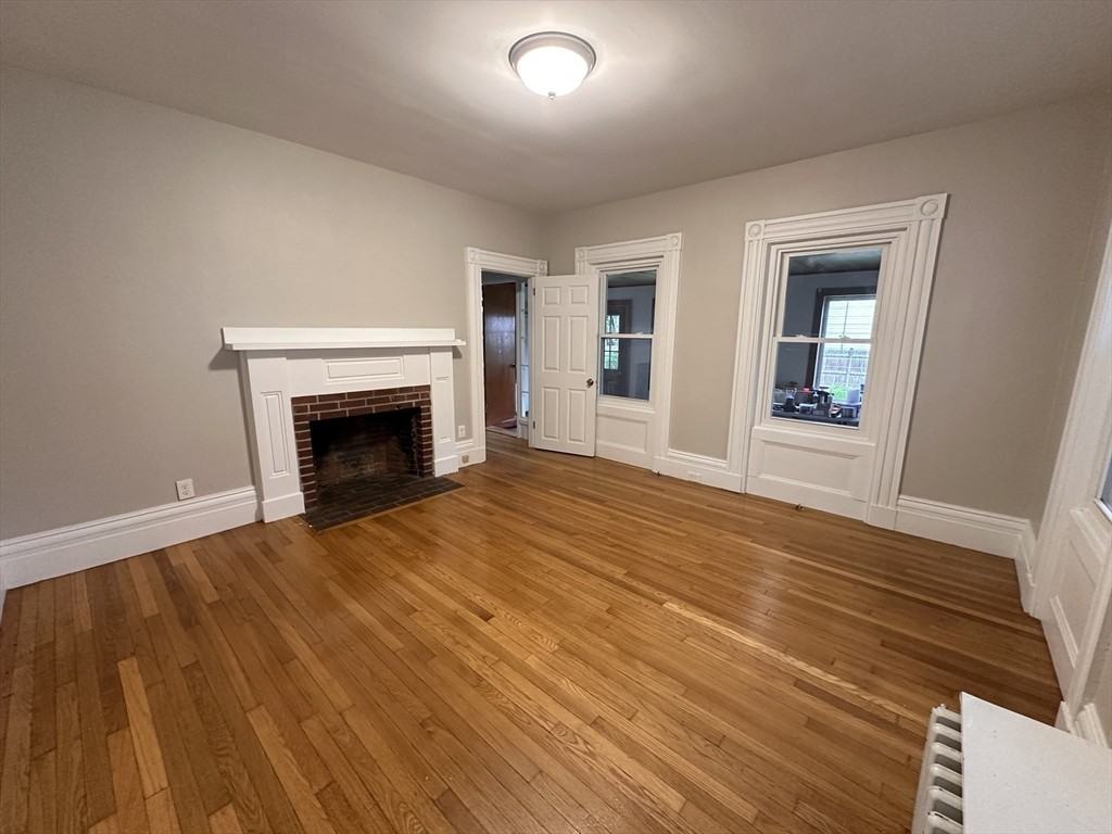 177 Pleasant St #1 - Photo 3 of 13