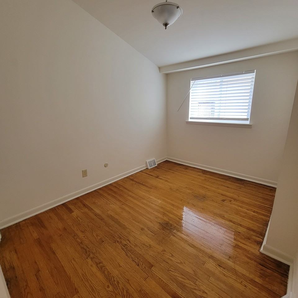 2134 Naudain St #NA - Photo 7 of 14