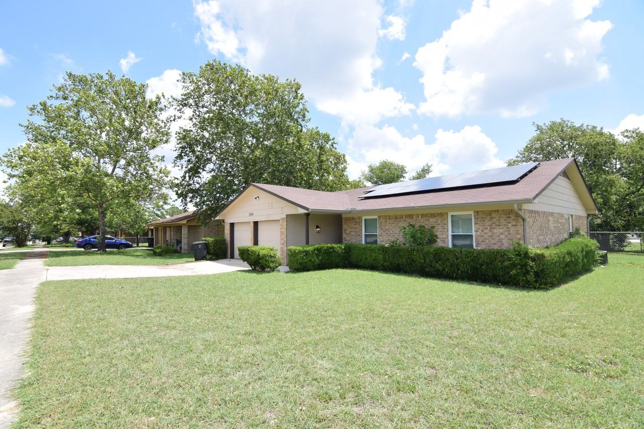 1804 Ruiz Dr #NA - Photo 3 of 20