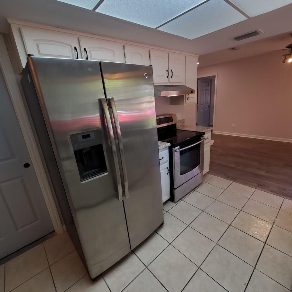 1004 Egret Ct #NA - Photo 2 of 17