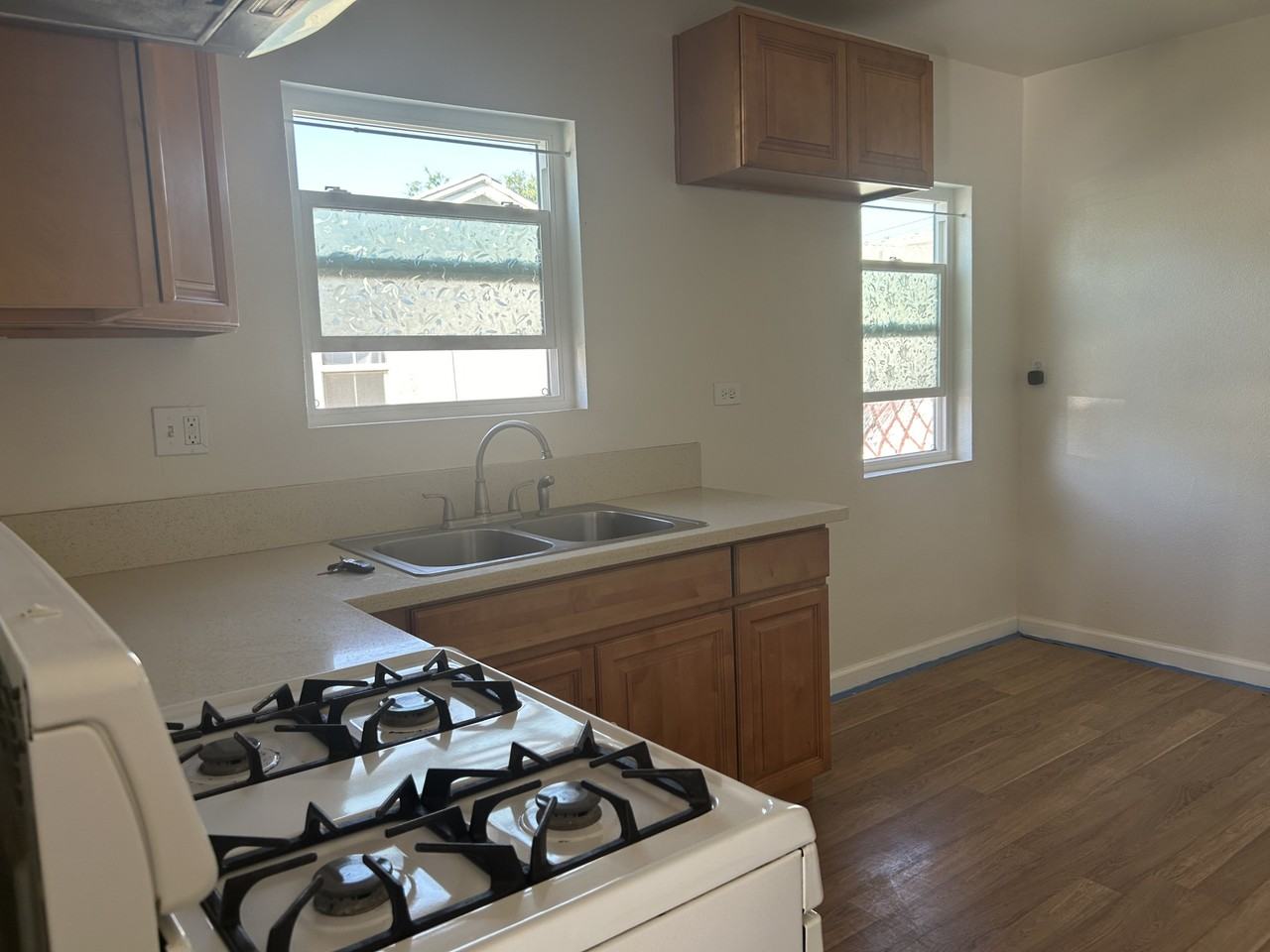 26130 Pumalo St #NA - Photo 2 of 11