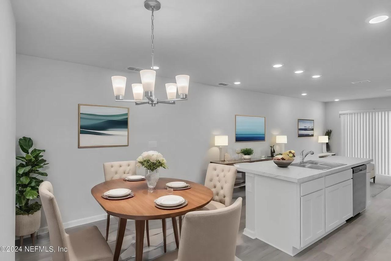 832 Hartshill Pl #832 - Photo 5 of 19