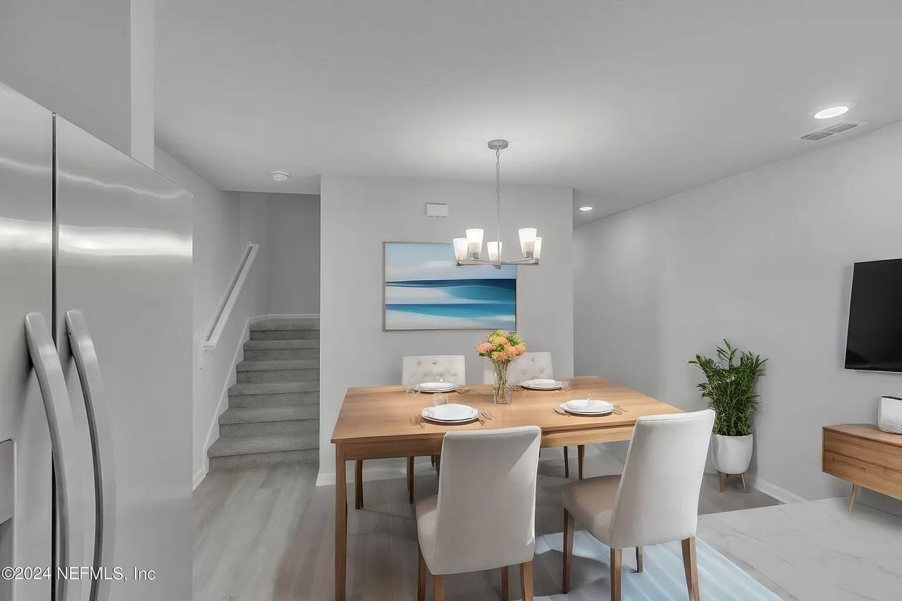 832 Hartshill Pl #832 - Photo 6 of 19