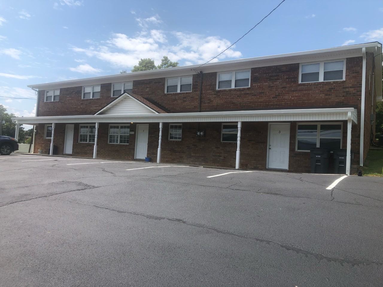 111 Della St #3 - Photo 2 of 11