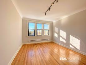 2317 N Rockwell St #D3 - Photo 1 of 1