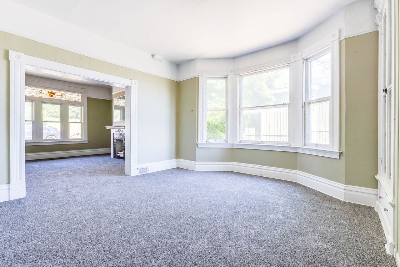 15 Saint Thomas St - Photo 7 of 48