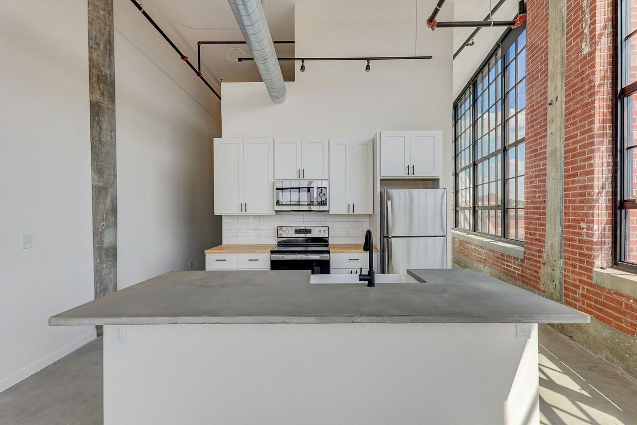 The Excelsior Lofts - Photo 7 of 50