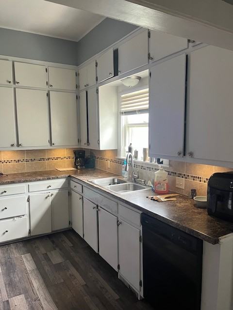 827 N 42nd St #1 - Photo 2 of 23