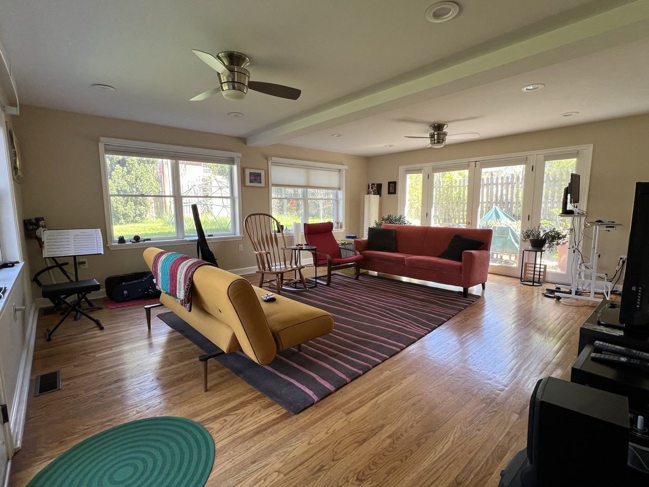 609 Schiller Ave #1 - Photo 2 of 40