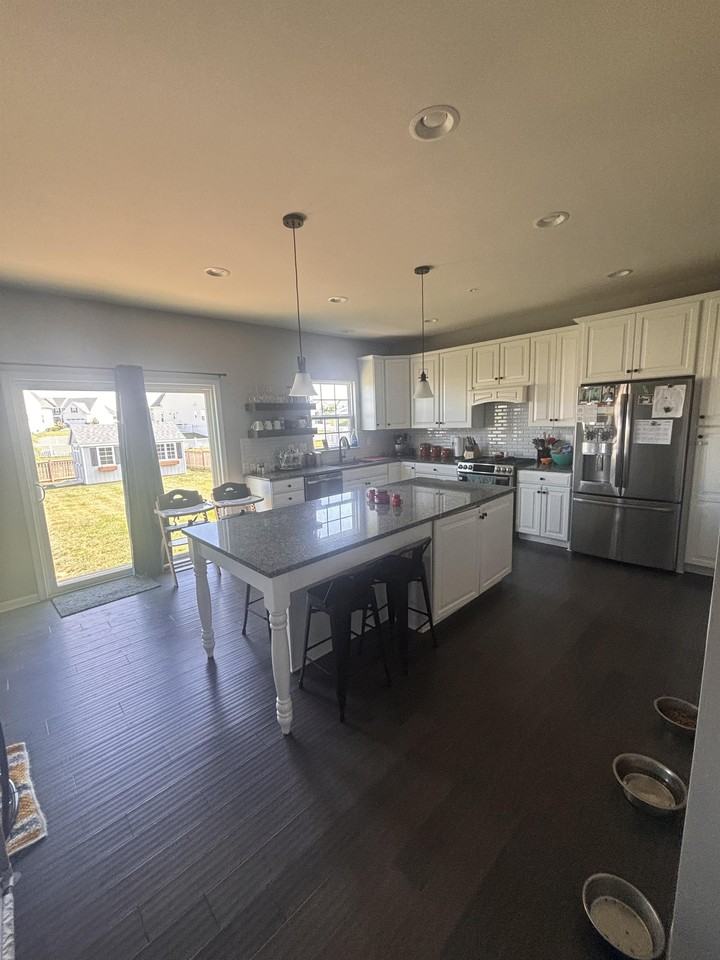 18230 Shapwick Ct - Photo 2 of 15