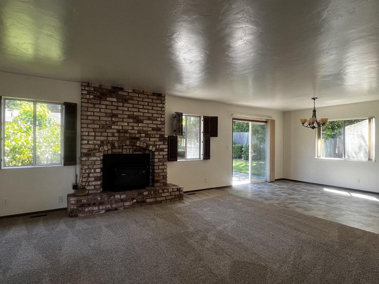 2808 Harrison Ave #1 - Photo 4 of 26