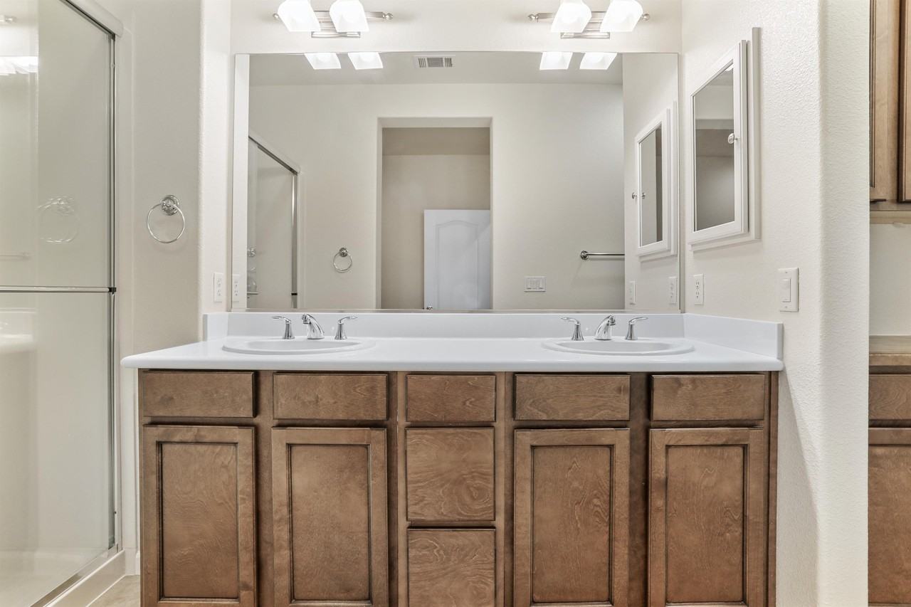 2189 Beech Cir #1 - Photo 6 of 43