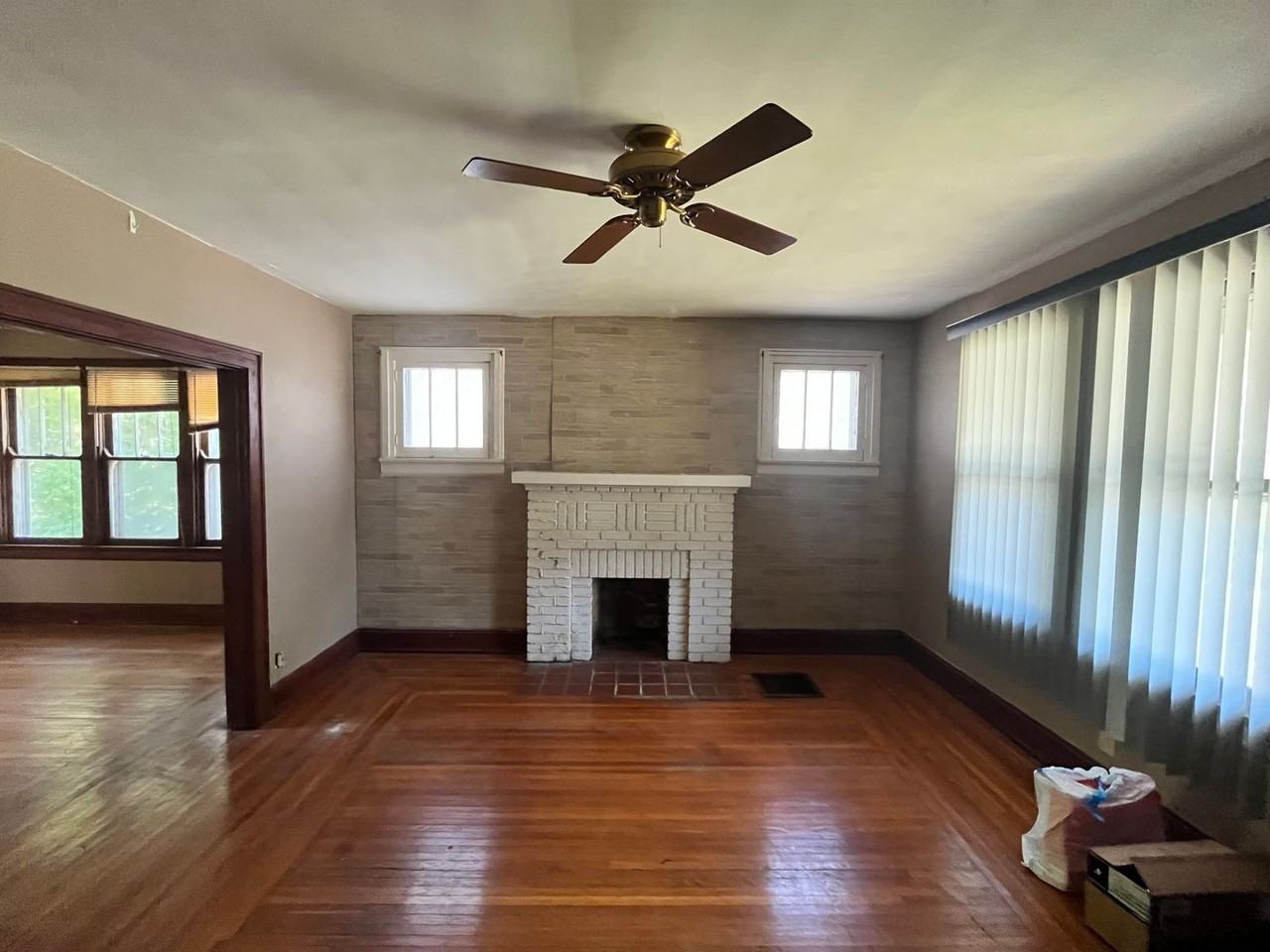 4132 Talbert St - Photo 5 of 18