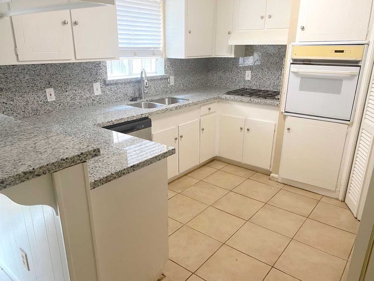 1403 Blalock Road #12 - Photo 6 of 17