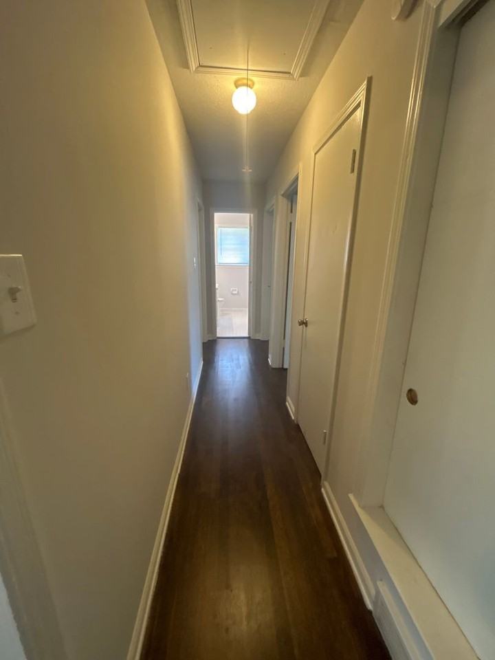 3450 Glenshaw Dr - Photo 2 of 10