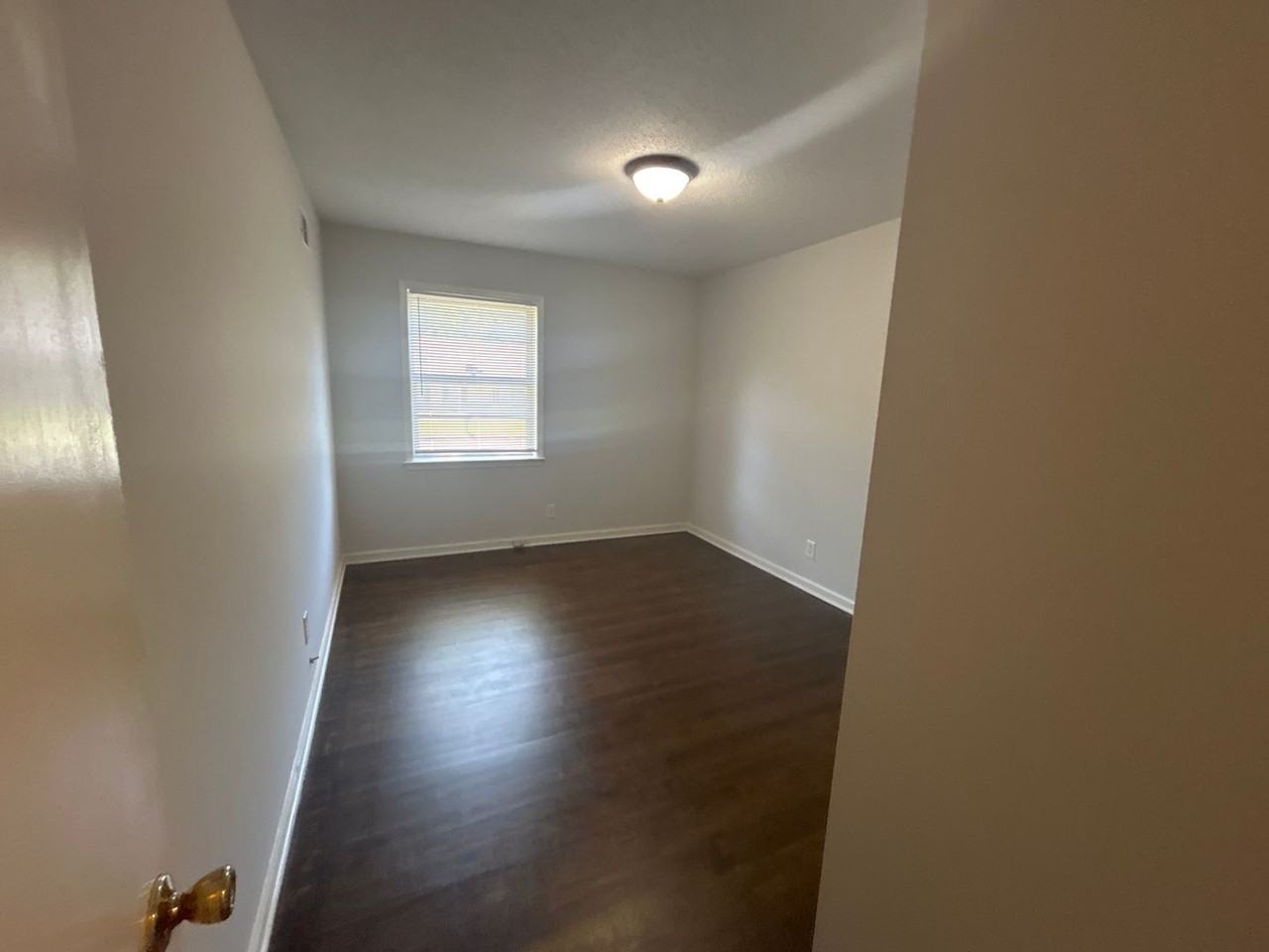 3450 Glenshaw Dr - Photo 5 of 10