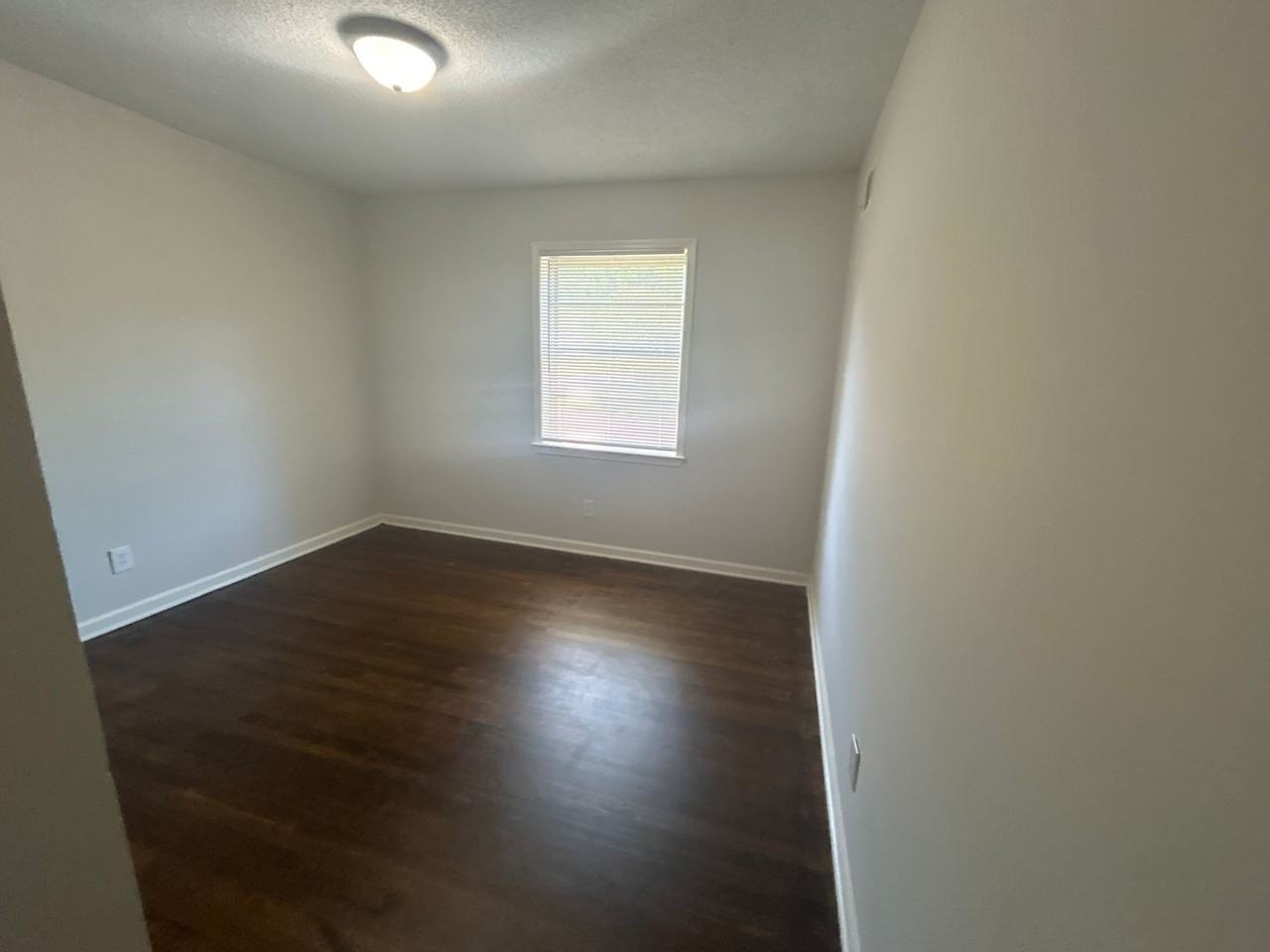 3450 Glenshaw Dr - Photo 7 of 10