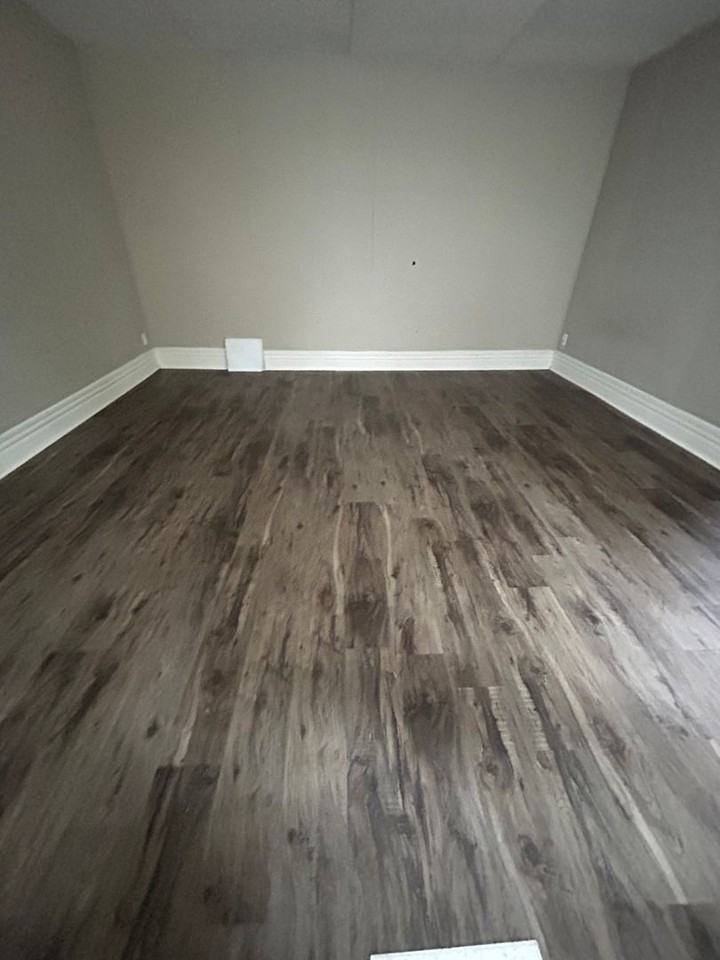 620 7th St S #6 - Photo 2 of 7