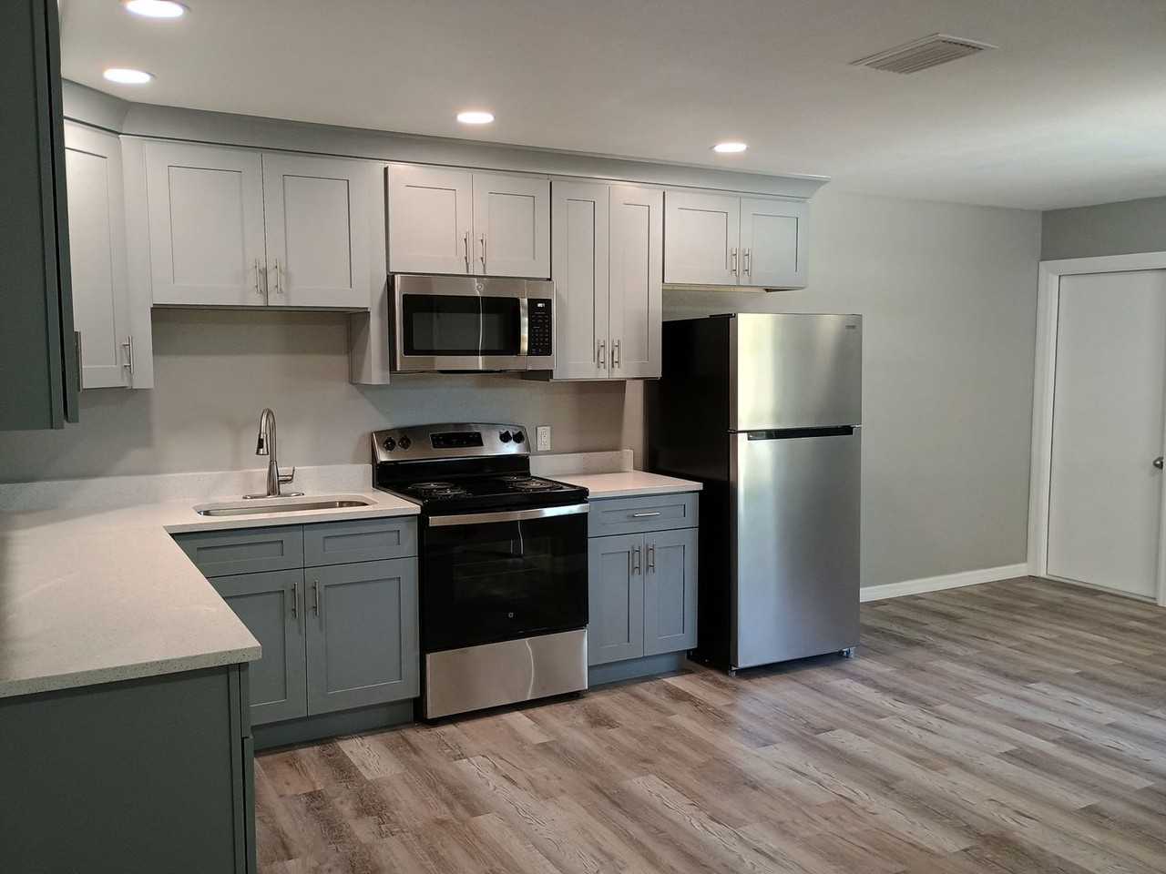 #820-821- Mead - Photo 3 of 19