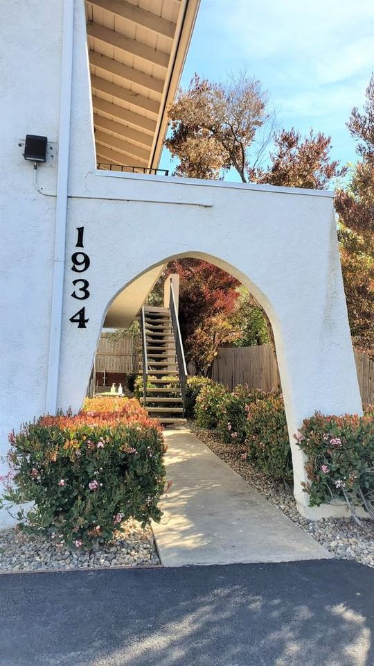 0144 1934 Chorro Street - Photo 3 of 23