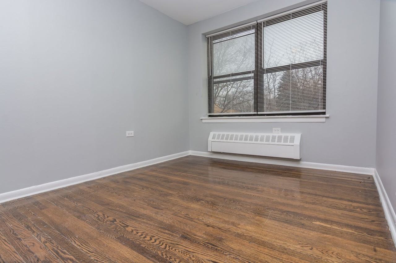 7836 S. South Shore Dr - Photo 7 of 14