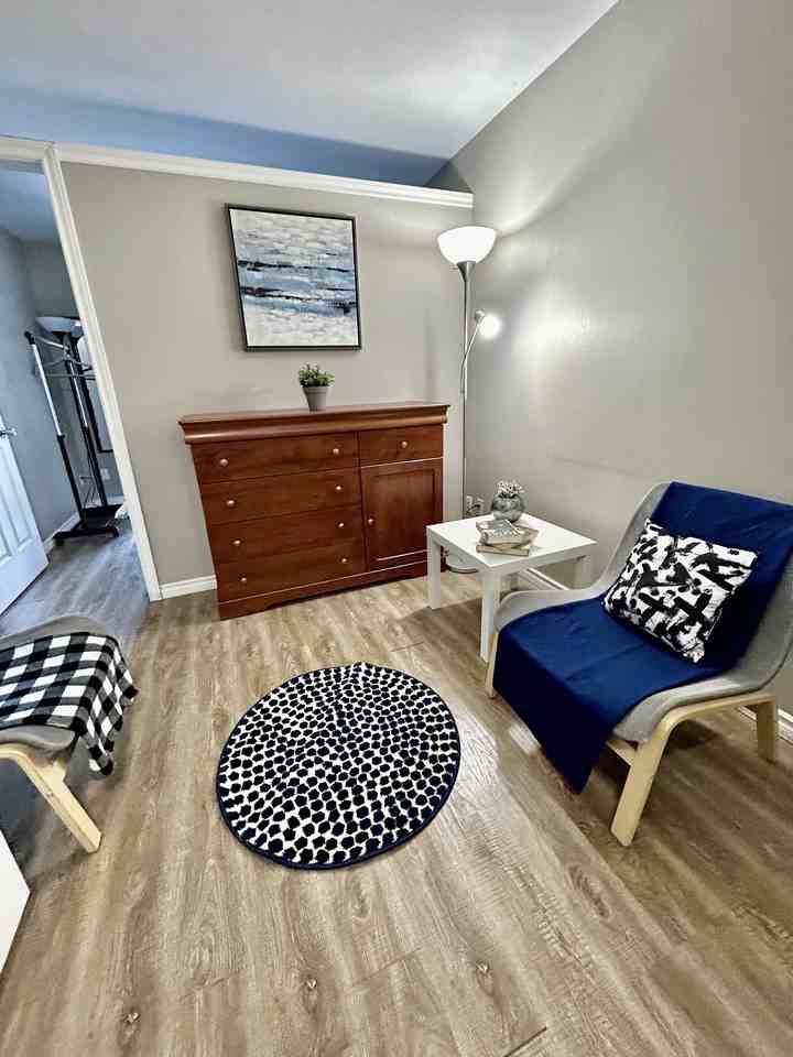 4555 Avenue du Parc - Photo 3 of 15