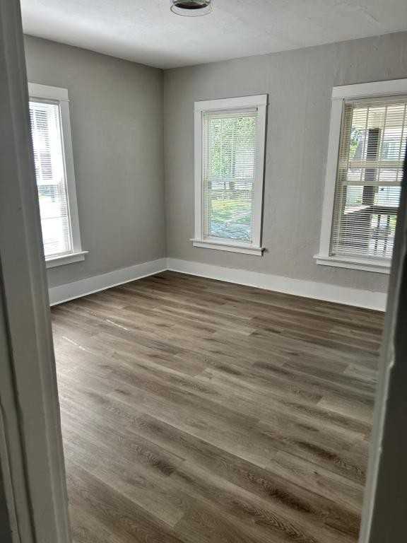 6541 Julian Ave - Photo 3 of 19