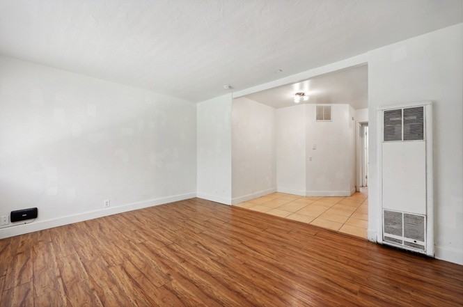 2621 Edison Ave #C - Photo 3 of 8