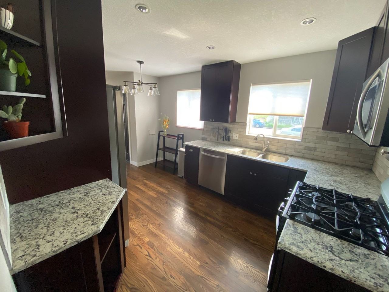 3635 N Madison St - Photo 5 of 26