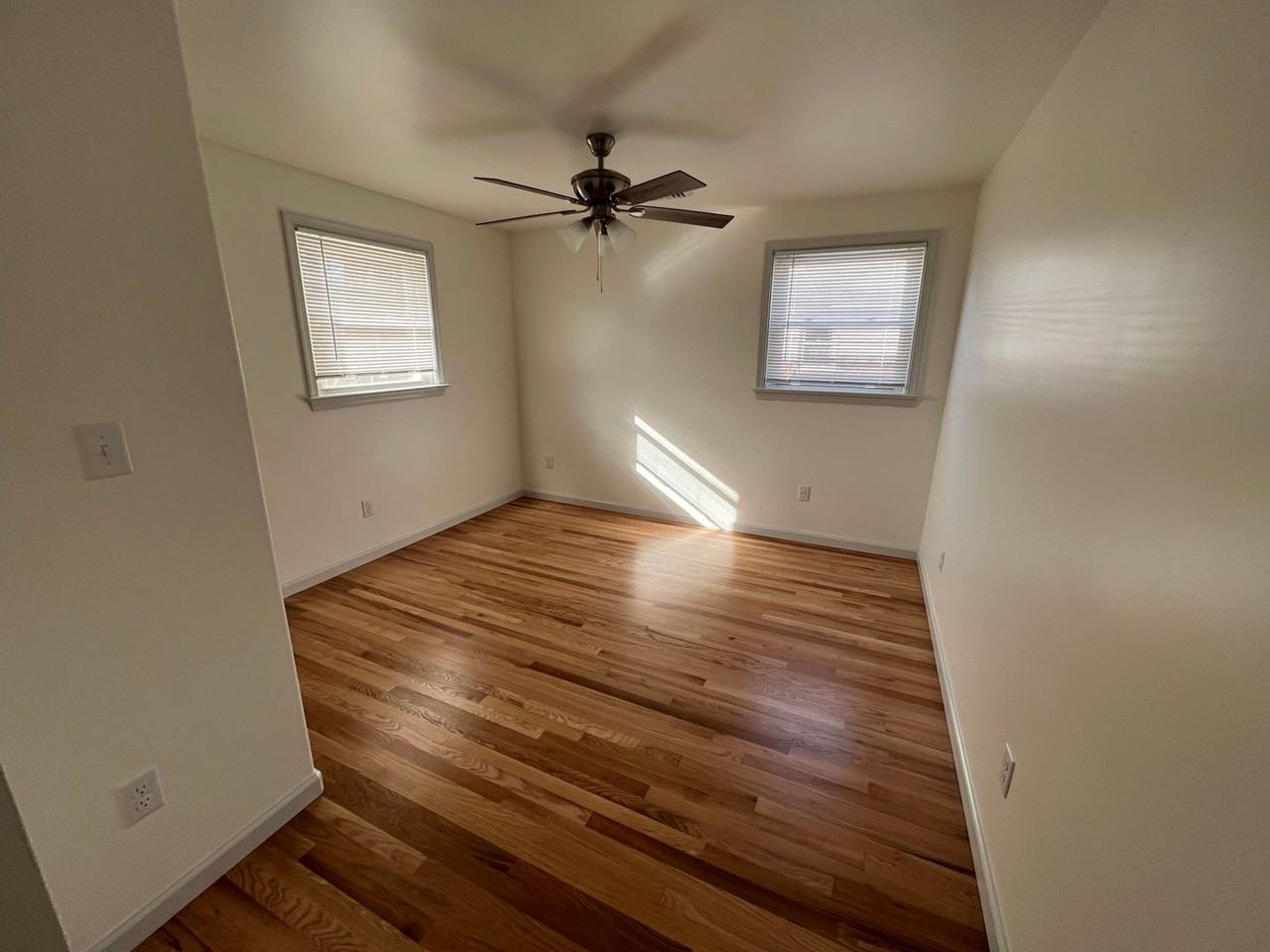 72 Village Dr - Photo 6 of 28