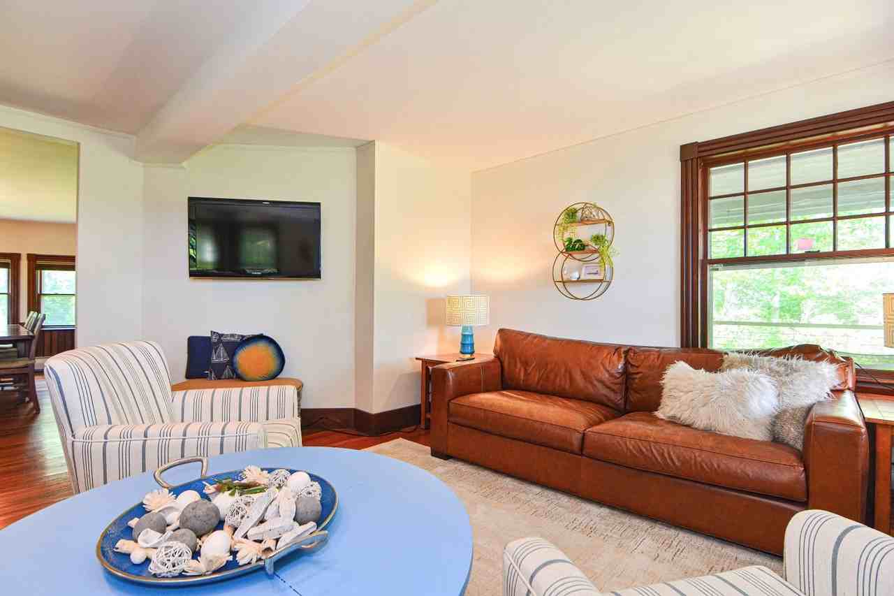 16 Oakes Ln - Photo 6 of 44