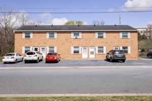 featured image of 99 Dutch Mill Ct