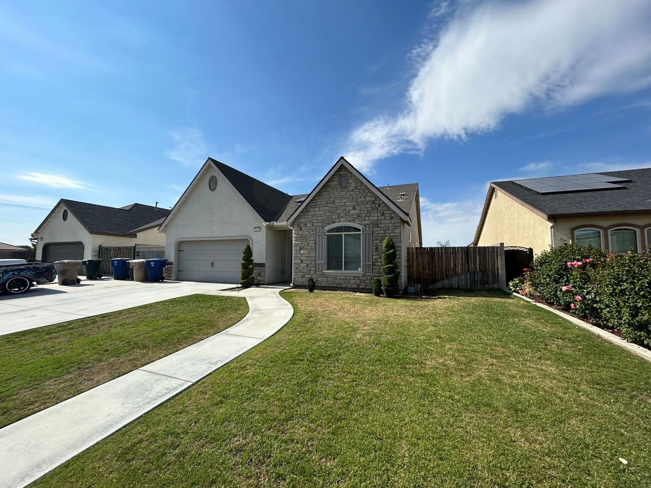 10406 Alondra Dr - Photo 2 of 18