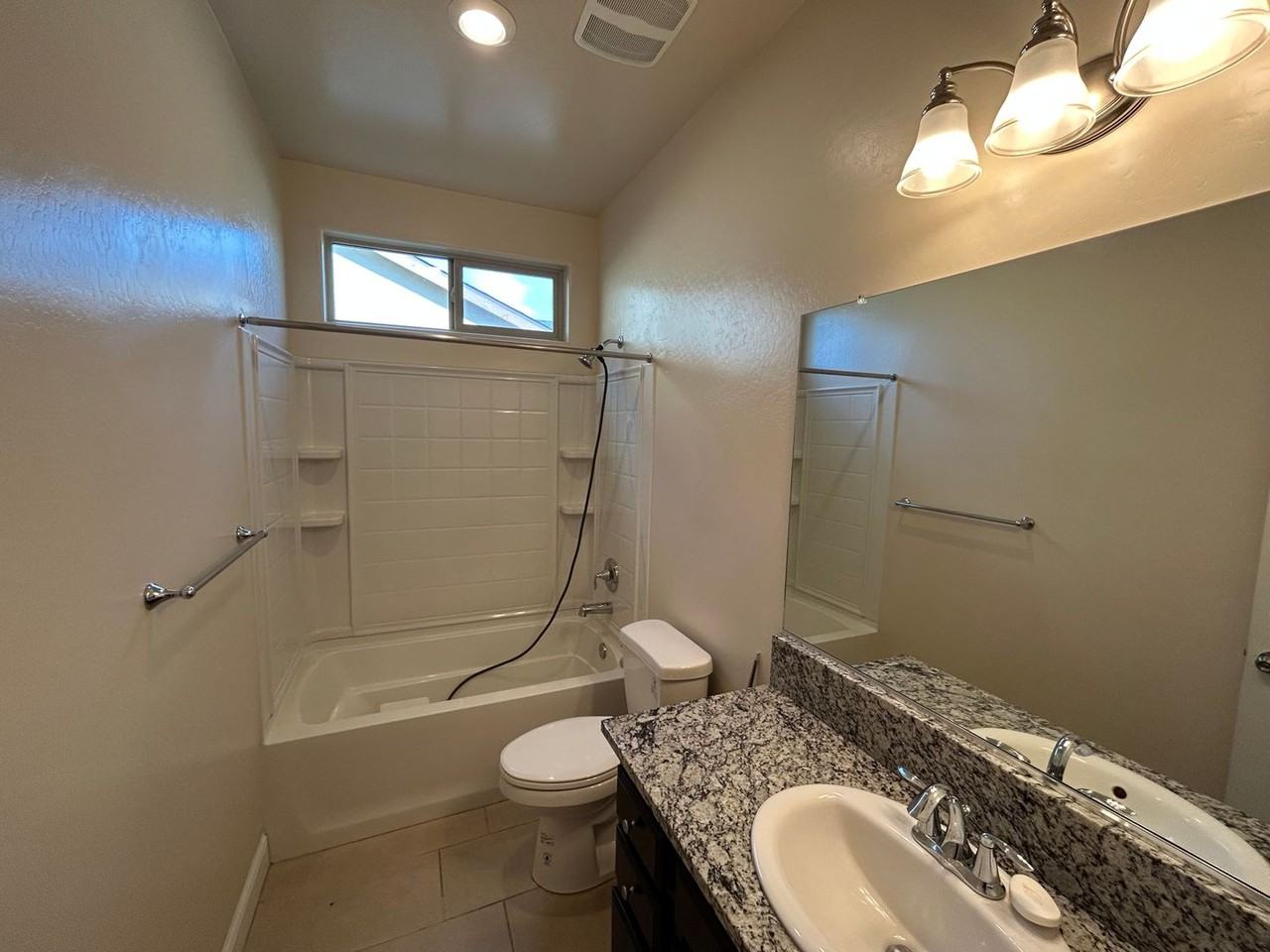 10406 Alondra Dr - Photo 6 of 18