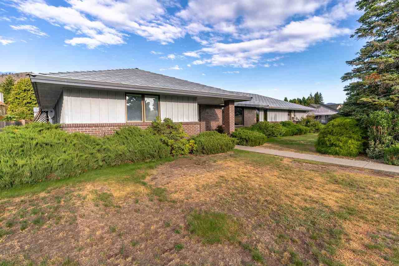 808 Lambert St - Photo 2 of 24