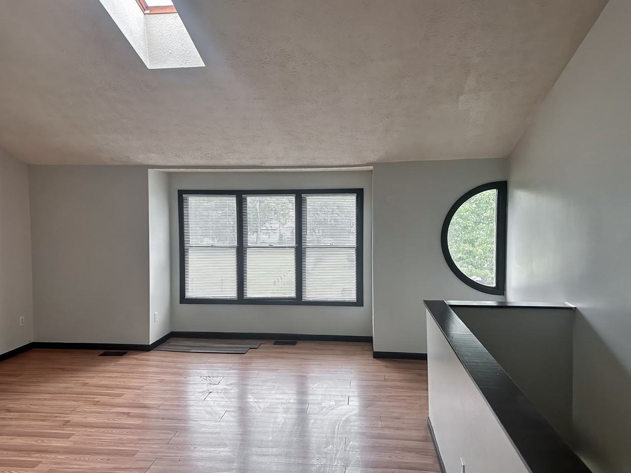 33 Weld - Photo 2 of 9