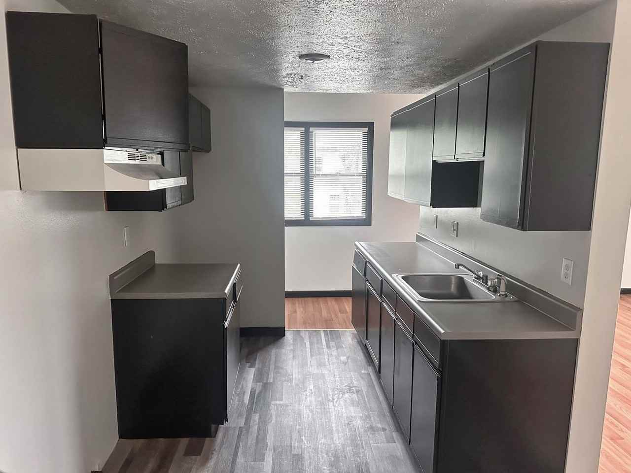 33 Weld - Photo 3 of 9