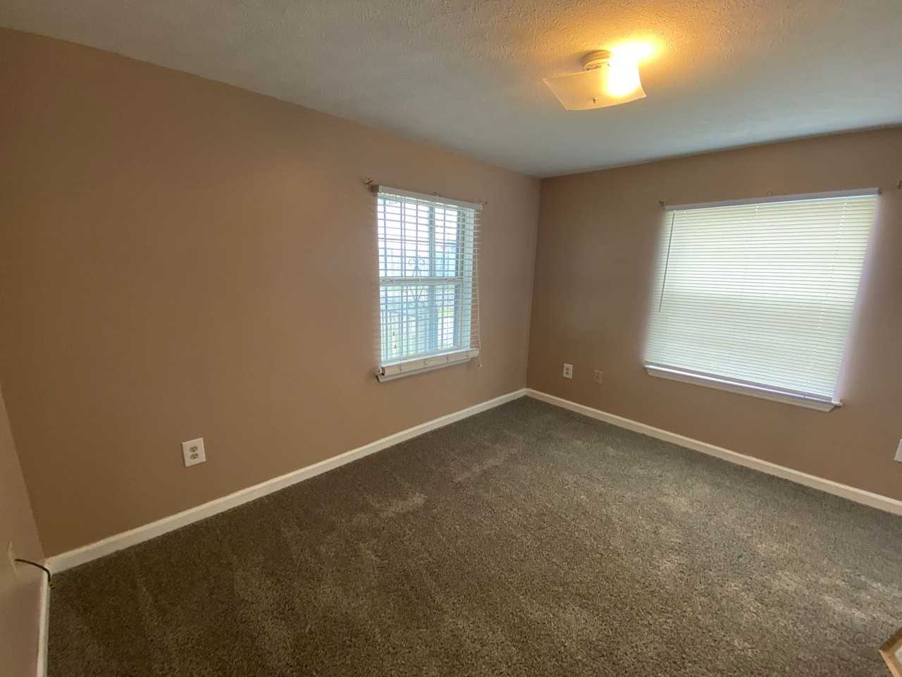 1006 Massalina Dr - Photo 7 of 14