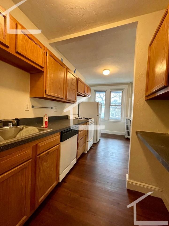 4 Vinal Street - Photo 2 of 4