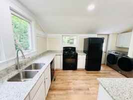 featured image of 711 Pleasant St