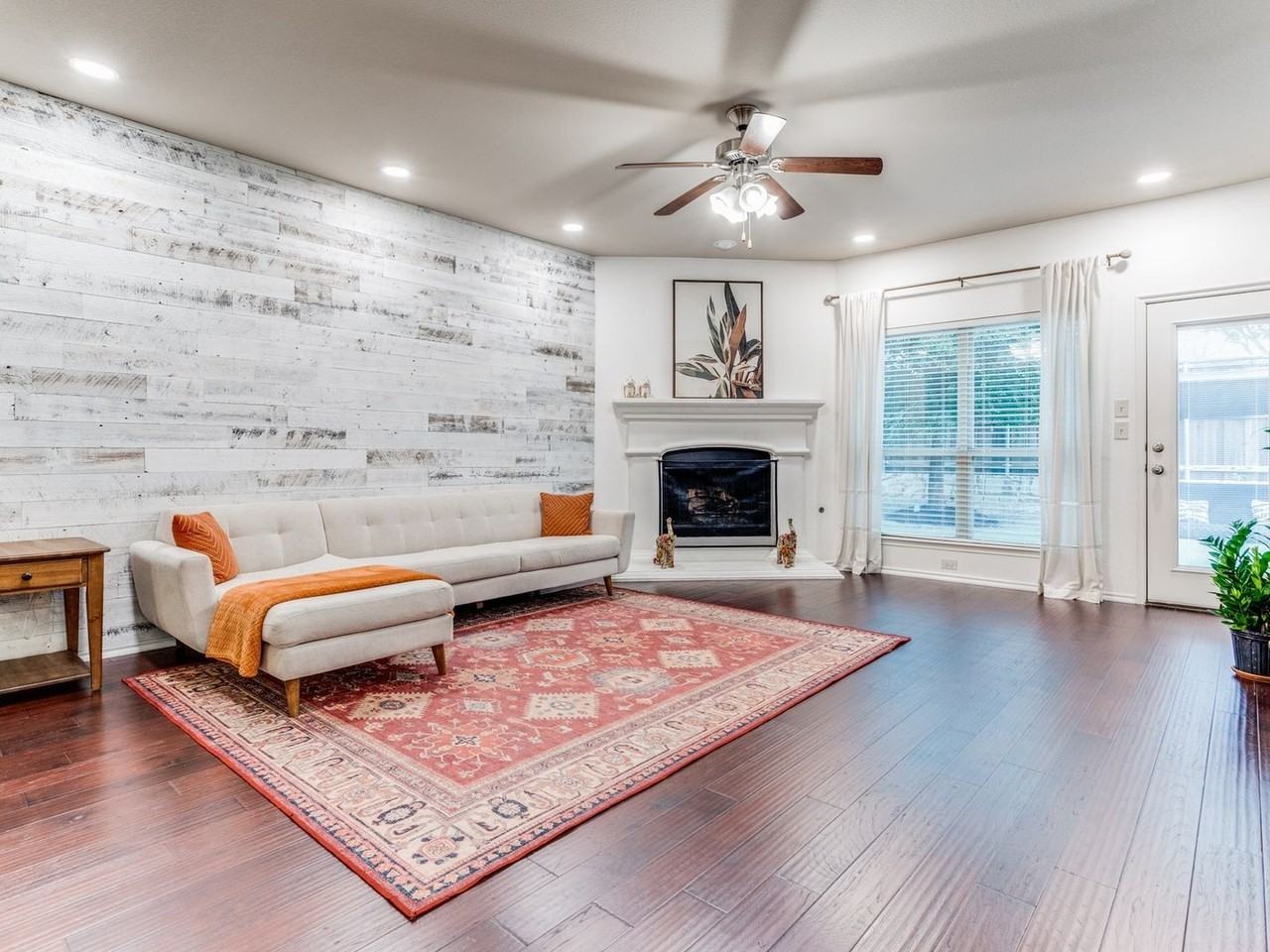 613 Blue Teal Pl - Photo 4 of 26