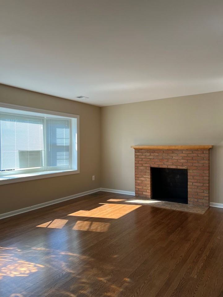 313 Valley View Ave Sw - Photo 2 of 13